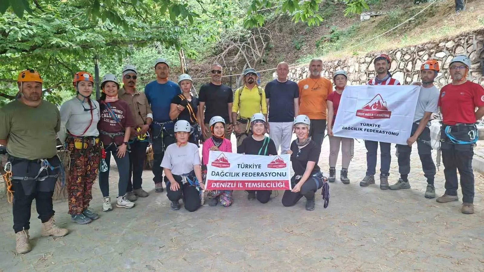 Babadağ’ın yüksek rakımlı yaylaları geleceğin dağcılık rehberlerine ev sahipliği yapıyor