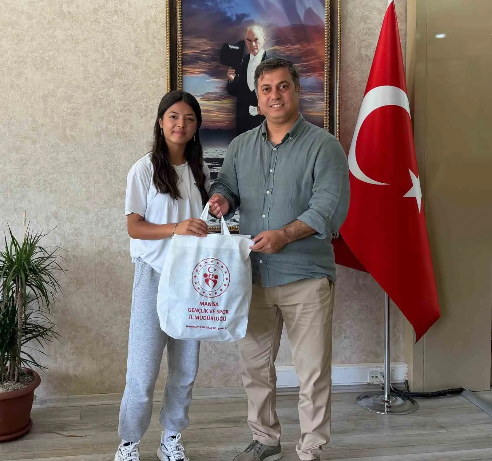 Pistlerin yeni yıldızı Belinay: Bir sezonda 9 madalyalık dev başarı
