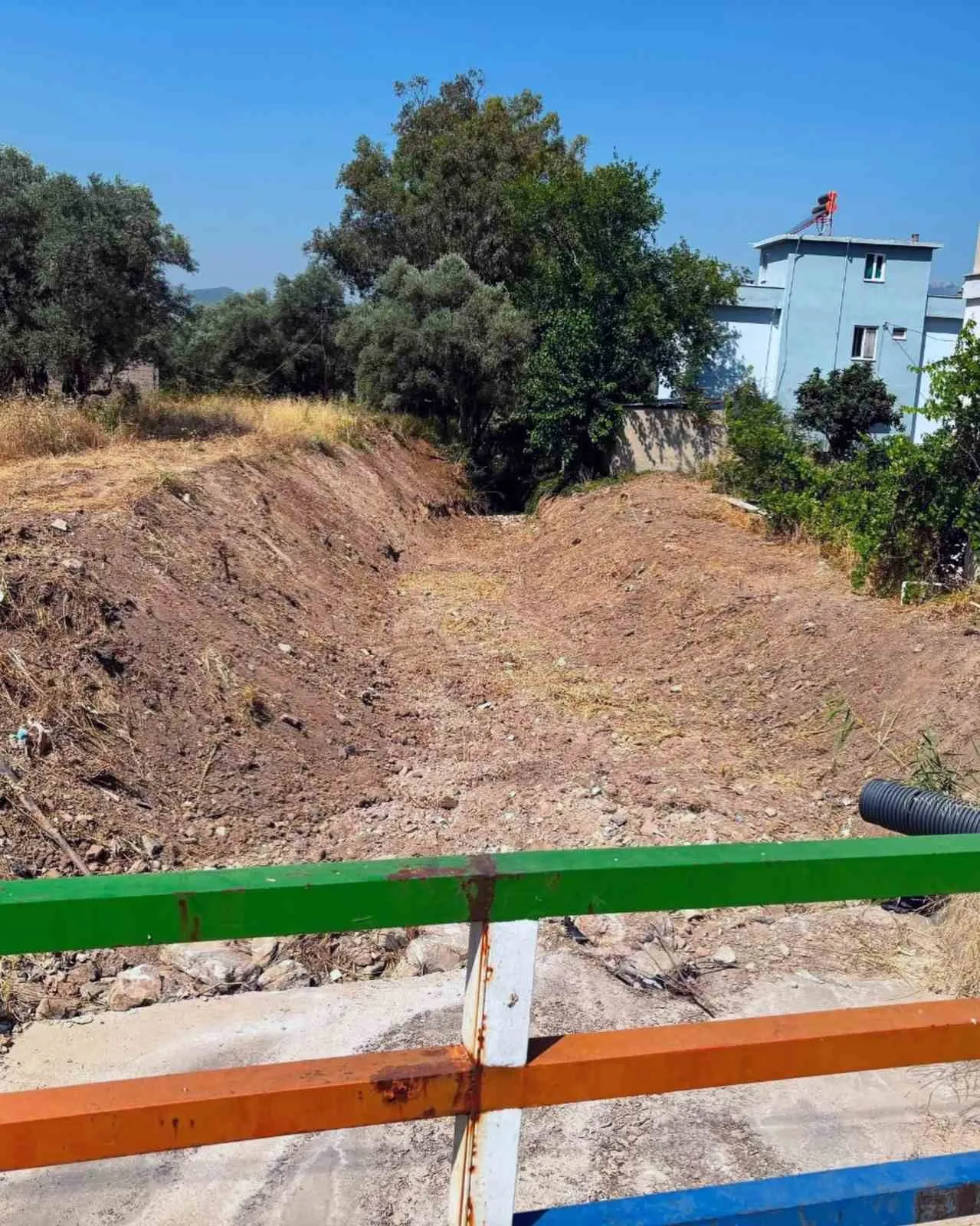 Yatağan’da dere yatakları temizleniyor: Taşkın riskine karşı önleyici hamle