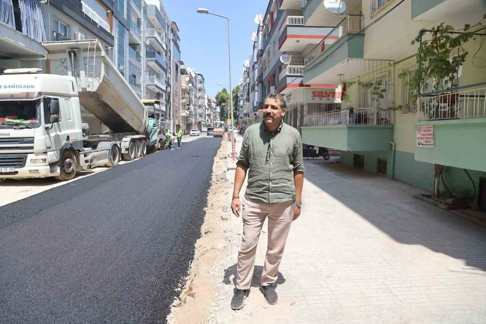Güzelhisar’da asfalt mesaisi: Albayrak Caddesi’ne yeni çehre