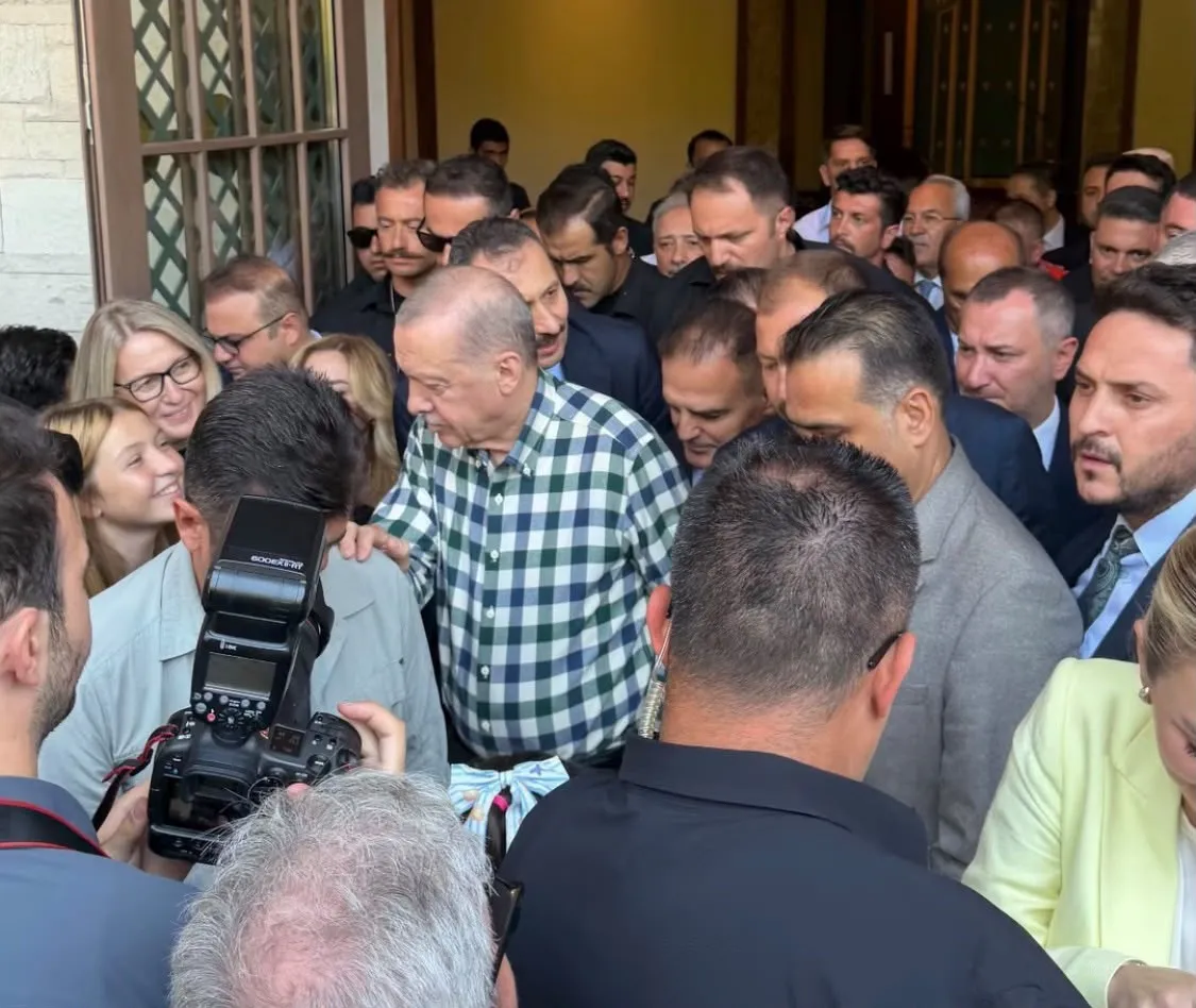 Marmaris’te Okluk mesaisi: Cumhurbaşkanı Erdoğan halkla buluştu