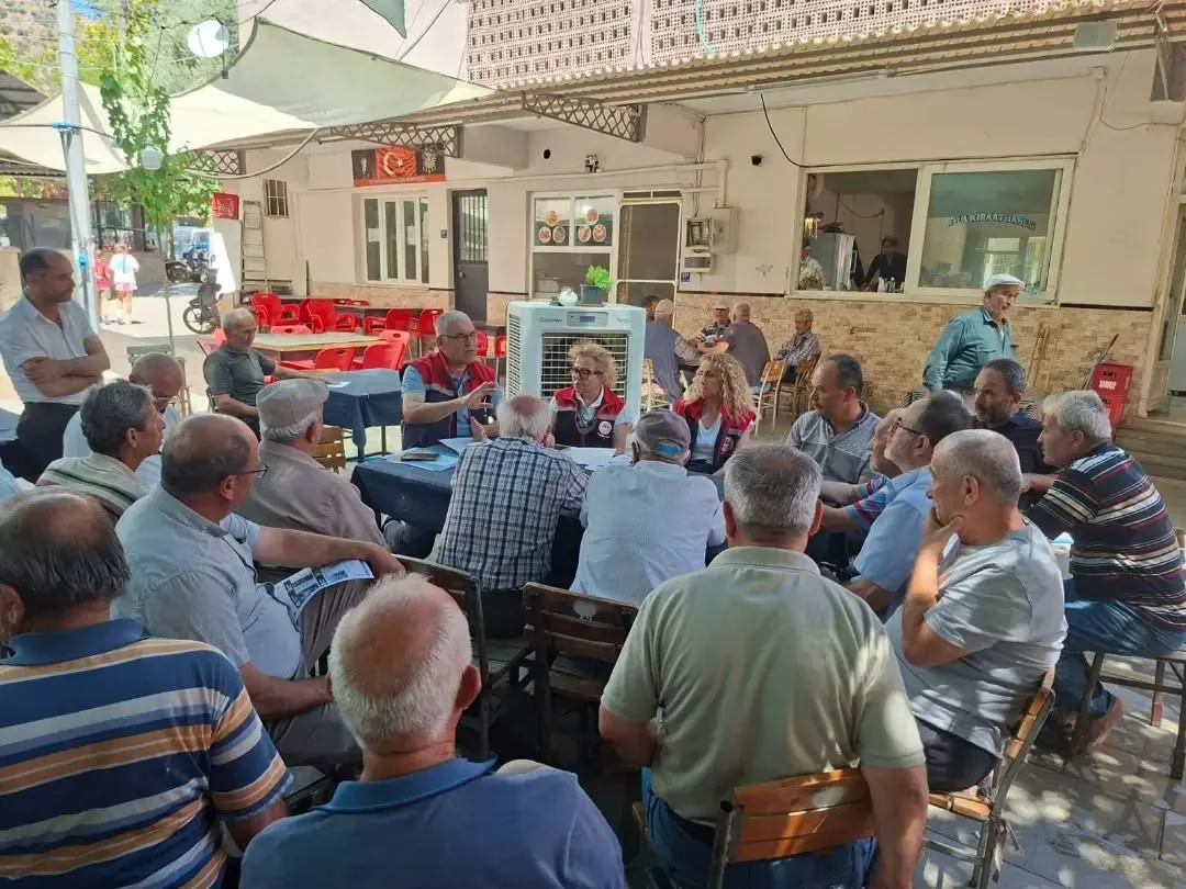 Aydın incirinde altın standartlar: Çiftçilere saha rehberliği başladı