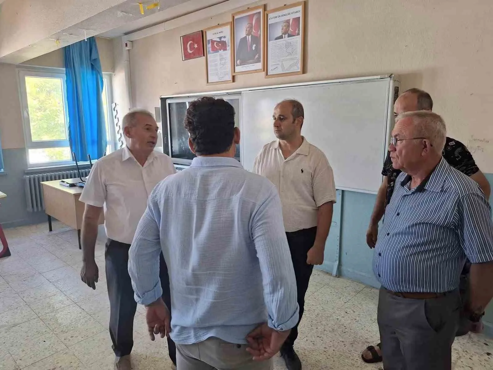 Sarıgöl’de Yeni Eğitim Yılı Mesaisi: Okulda Yerinde Denetim