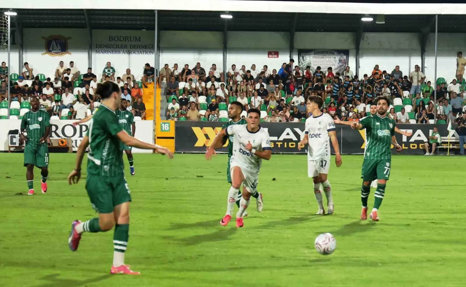 Bursaspor sezonu Ege'de galibiyetle açtı: Bodrum'da iki gollü zafer