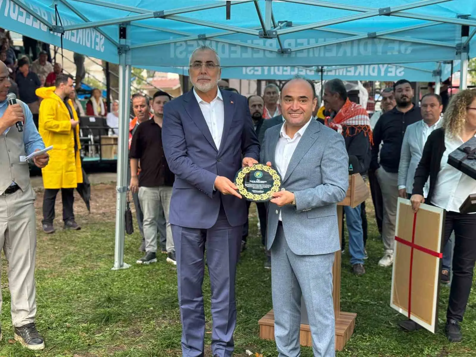 Er meydanında Bakan Işıkhan rüzgarı: Geleneklerimizi geleceğe taşıyoruz