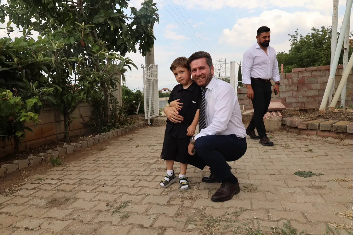 Tavas’ta saha mesaisi: Başkan Tatık’tan Baharlar çıkarması