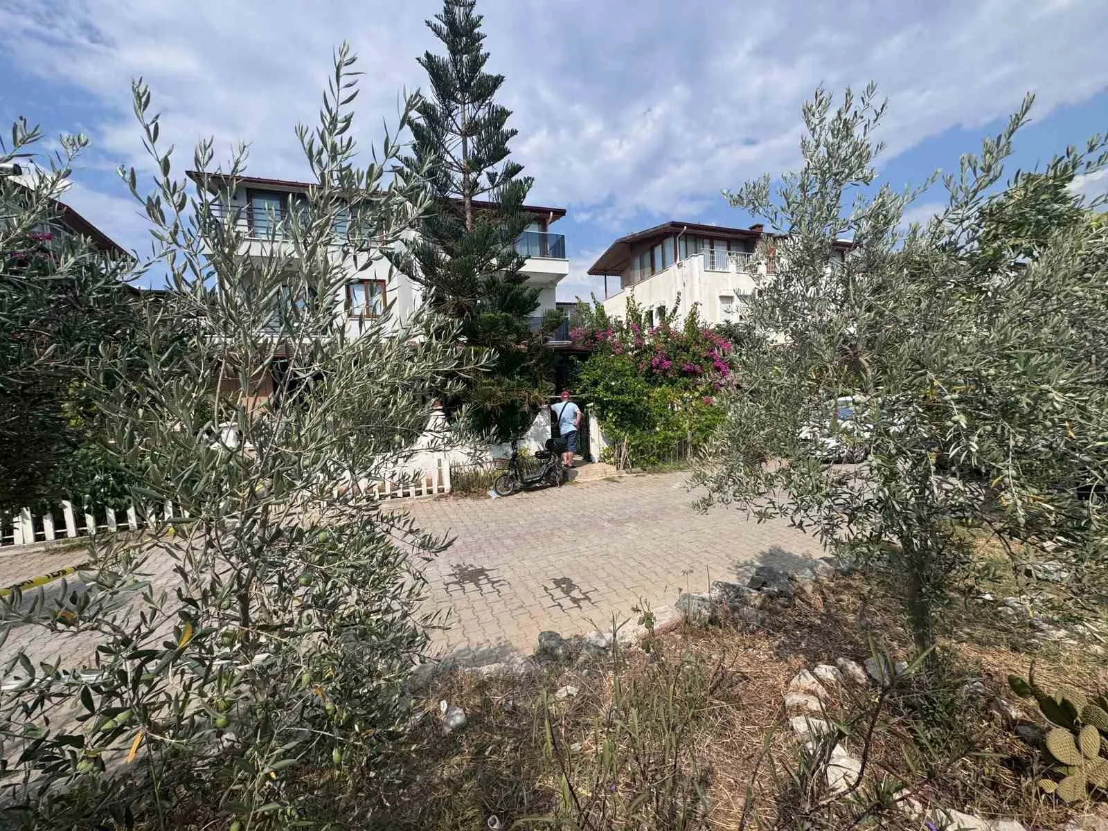 Fethiye'de sessiz evden gelen acı haber: Anne ve oğlunun yaşamı trajik bir şekilde son buldu