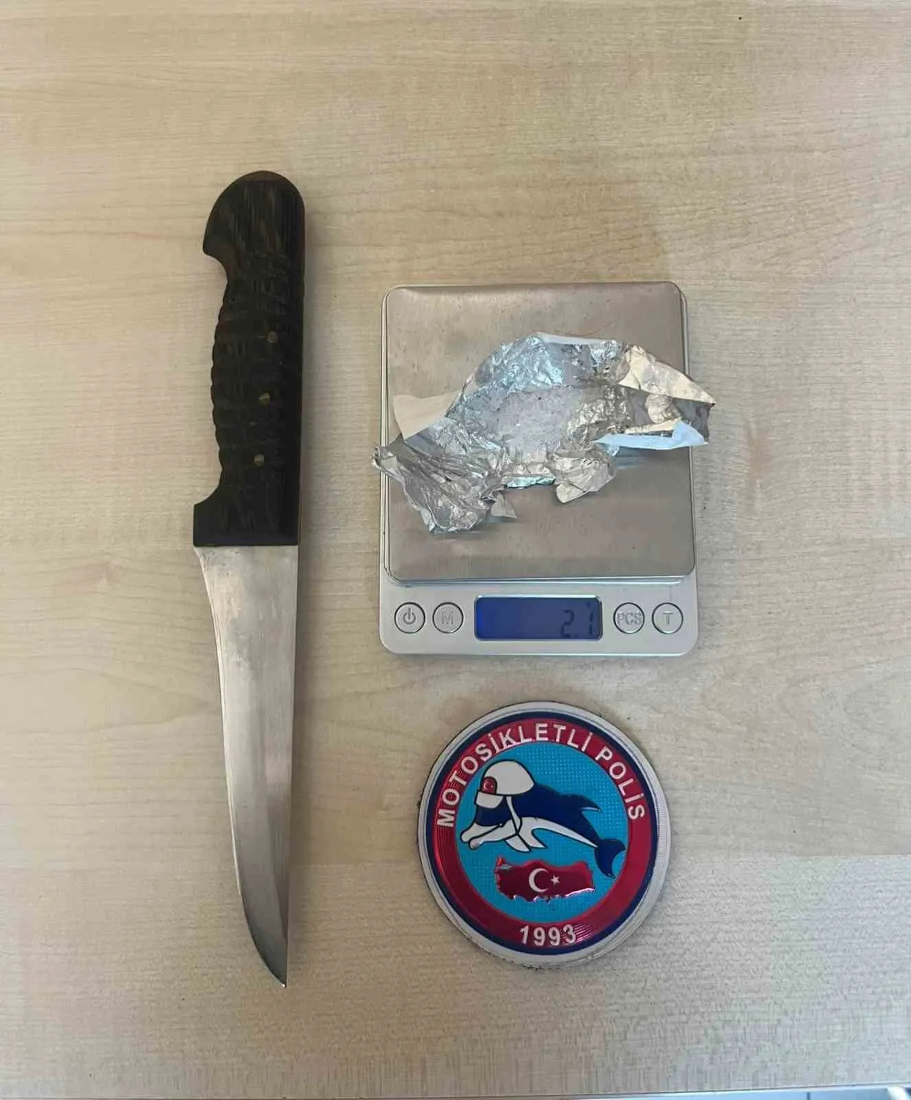 Afyonkarahisar'da asayiş operasyonu: 24 şüpheli kıskıvrak yakalandı