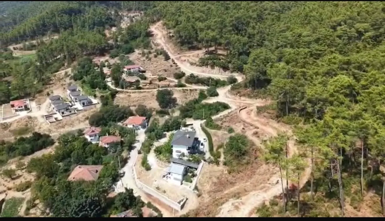 Marmaris’in orman köyünde yangına karşı dev kalkan: Sınırlar yeniden çizildi