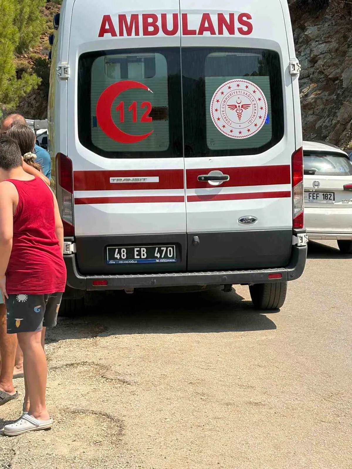 Boncuklu Koyu'nda korku dolu anlar: ATV ile uçuruma yuvarlandılar
