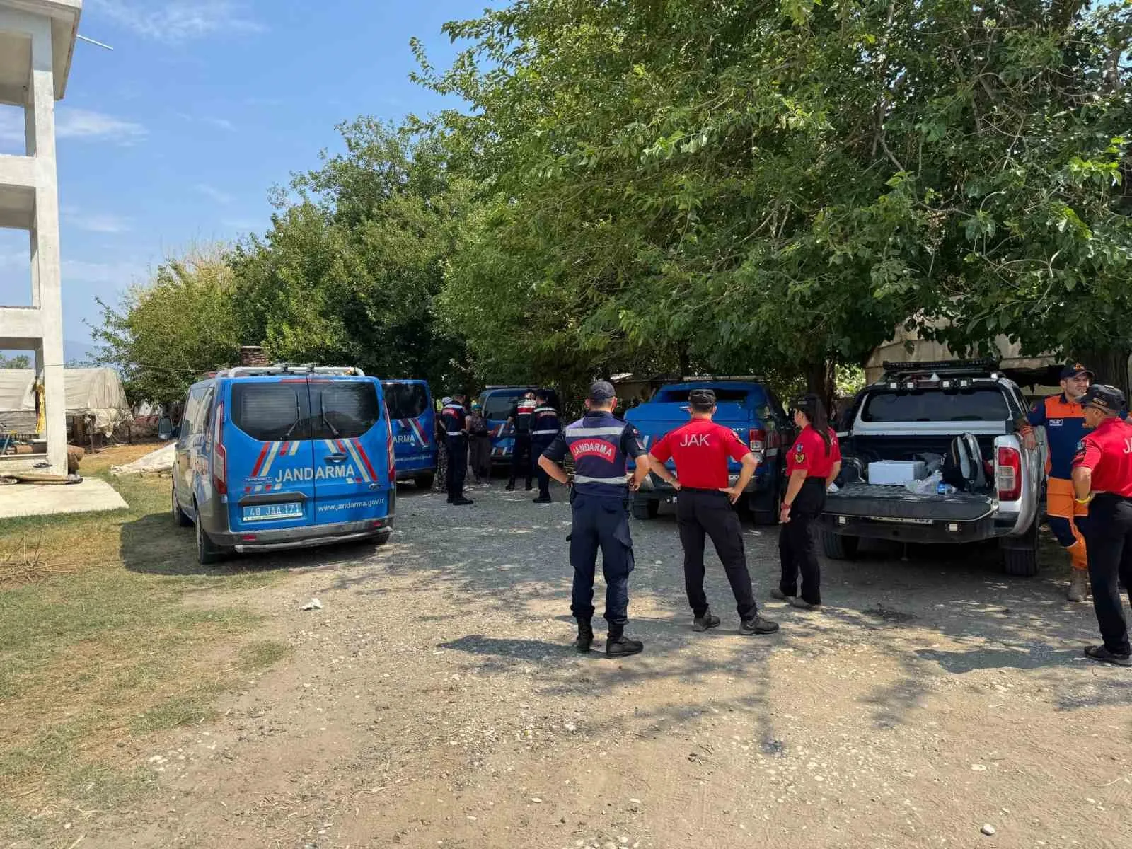 Seydikemer'de kahreden son: Dört gündür aranan Mehmet Ali Yiğit serada ölü bulundu