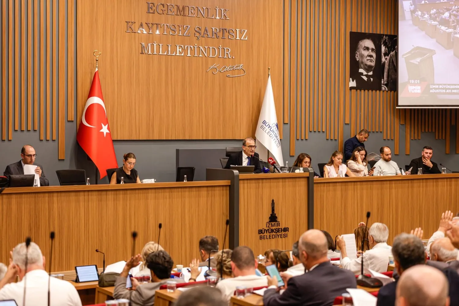 İzmir Otogarı’nda yeni dönem resmen başladı: İşte işletme modeli ve detaylar
