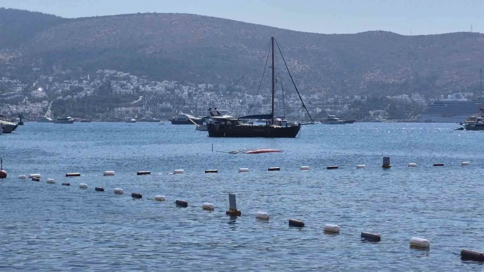 Bodrum'da şafak vakti korkutan manzara: Şöhret Neco derinliklere çekildi