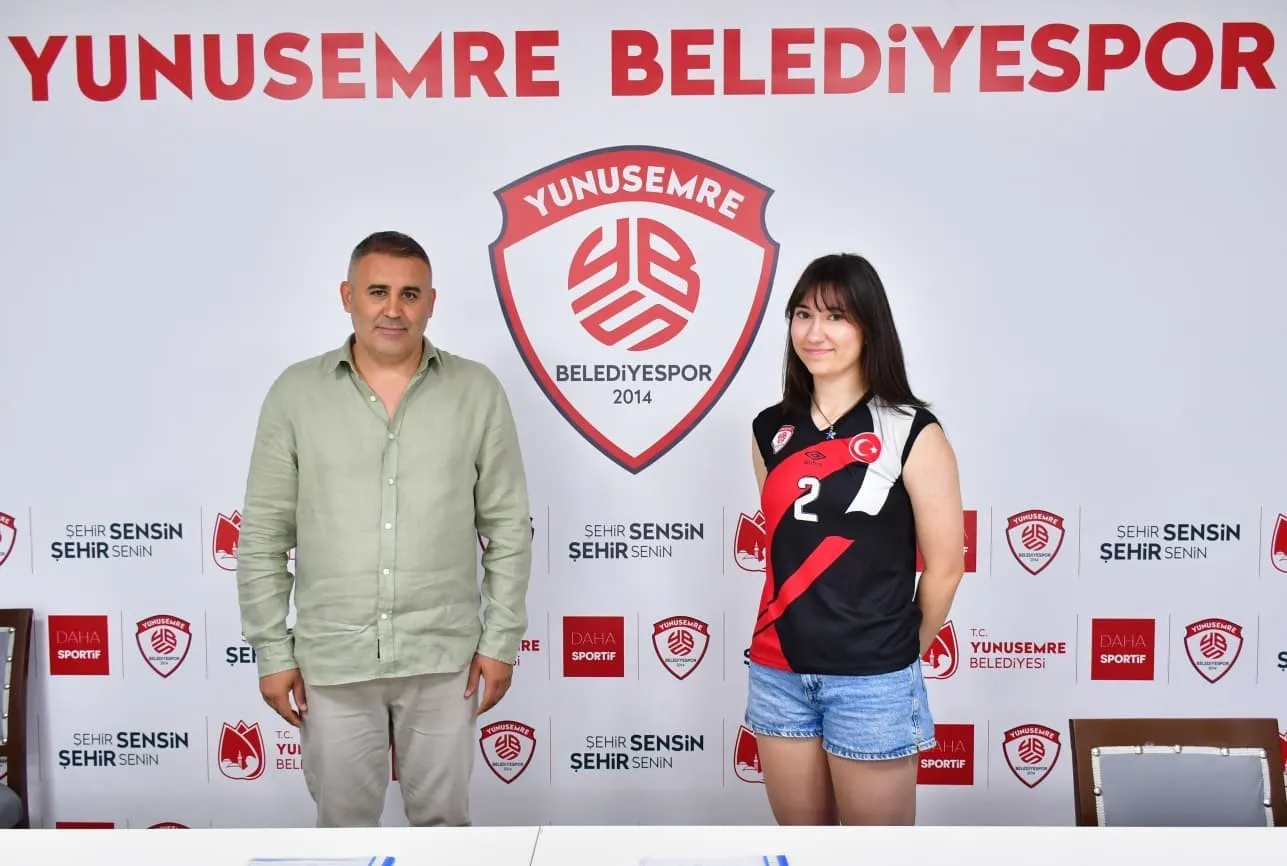 Yunusemre Belediyespor’un yeni pasörü 15 yaşında: Hedef Türk voleyboluna yıldız kazandırmak