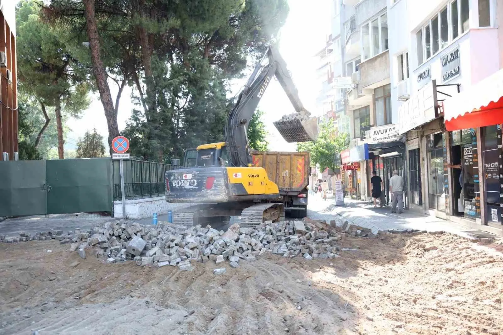 Efeler'de adliye çevresine modern dokunuş: Ulaşım konforu artıyor