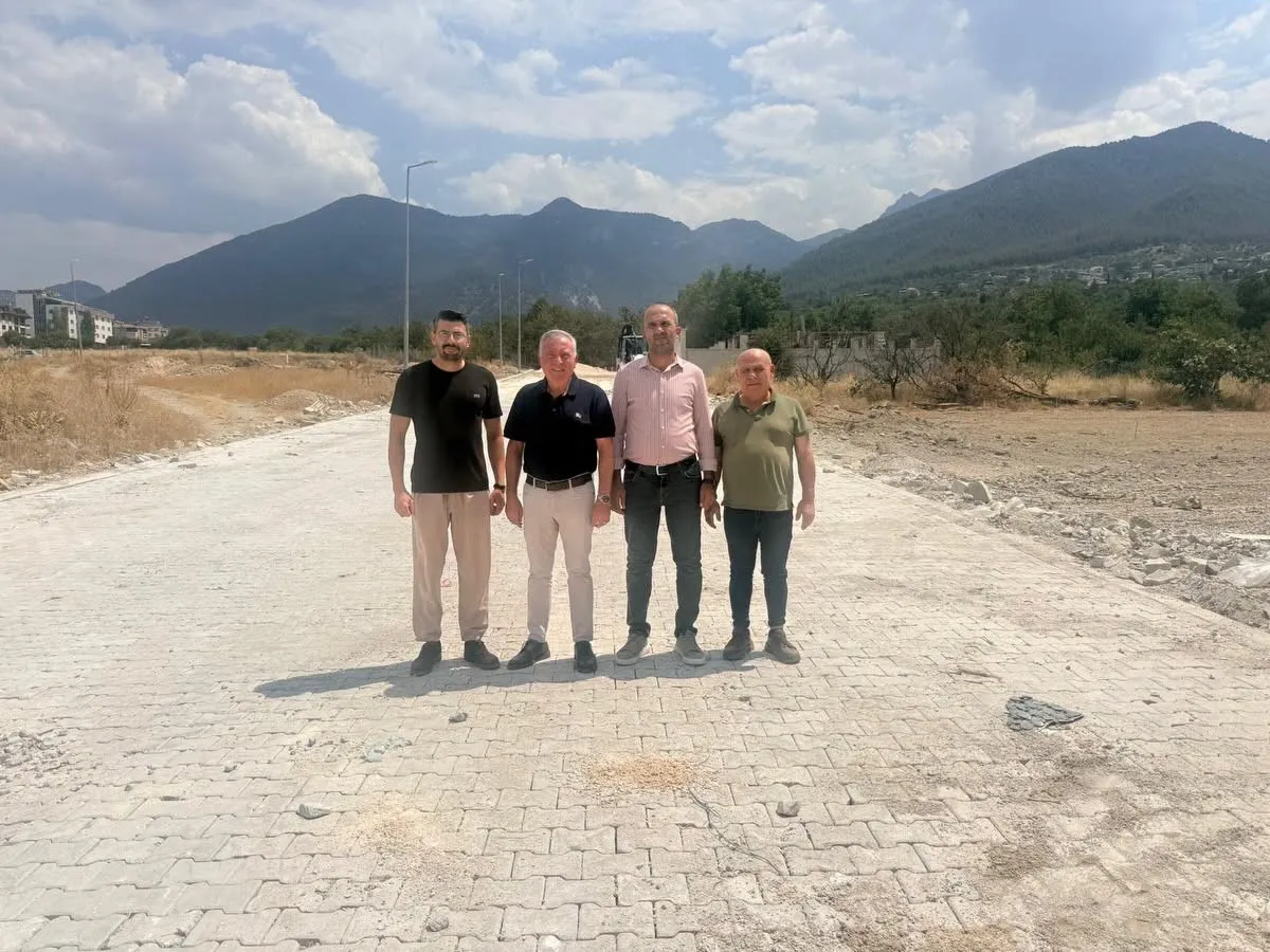 Honaz’da modern dokunuş: Afşinbey Mahallesi’nin yolları yenileniyor