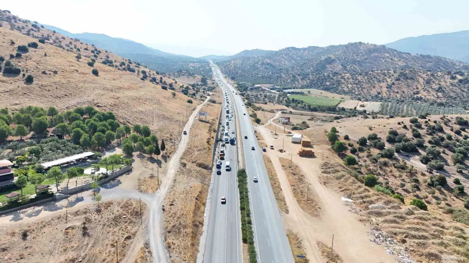 Aydın-Muğla yolunda acı bilanço: Peş peşe kazalar ulaşımı felç etti