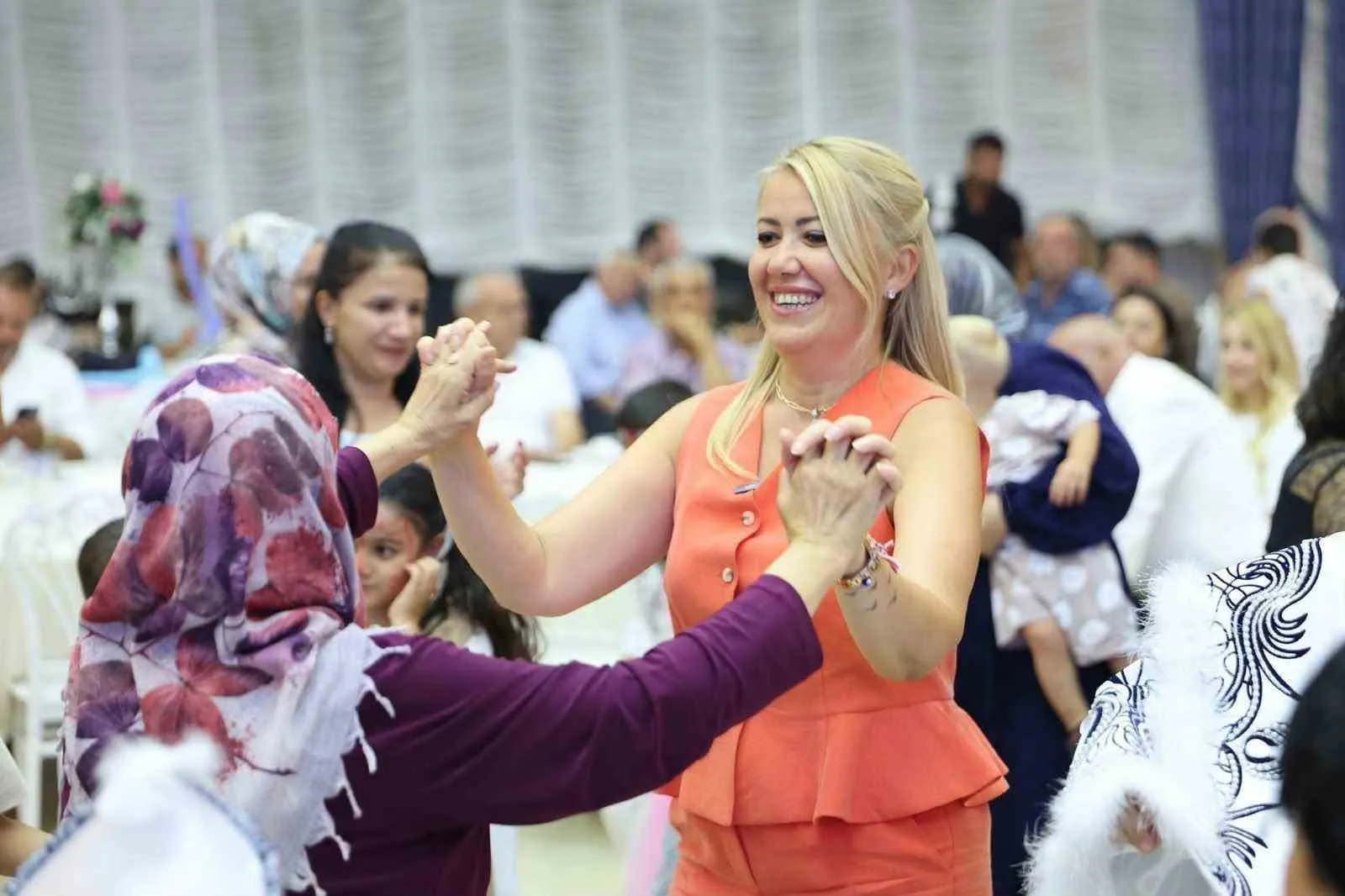 Minik Kalplere Büyük Bayram: Merkezefendi’de 6. Geleneksel Sünnet Coşkusu
