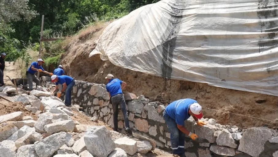 Bozdoğan’da toprak kaymasına karşı sağlam önlem: Karabağlar’da çalışmalar tamamlandı