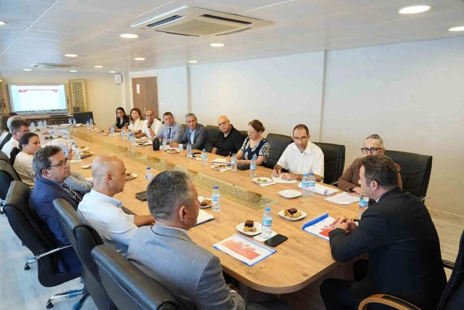 Muğla’da Eğitimde Yeni Ufuk: Hayat Boyu Öğrenme Komisyonu Yol Haritasını Belirledi