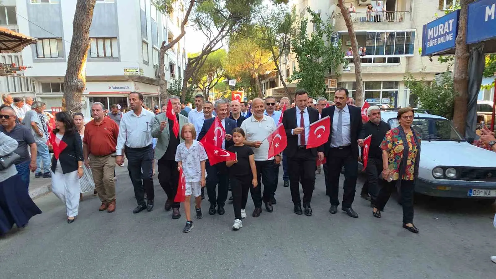 Buharkent’te incir rüzgarı: 19. kez lezzet ve eğlence için bir araya geldiler