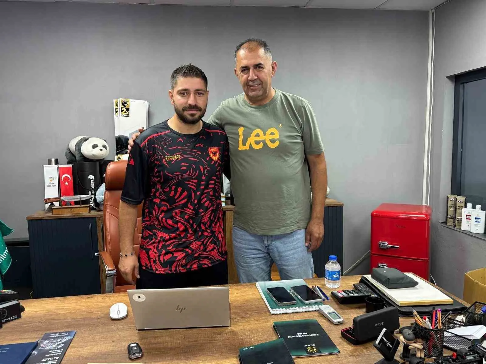 Yamalakspor’da devrim niteliğinde değişim: Tecrübeli isimlerle zirveye göz kırptılar