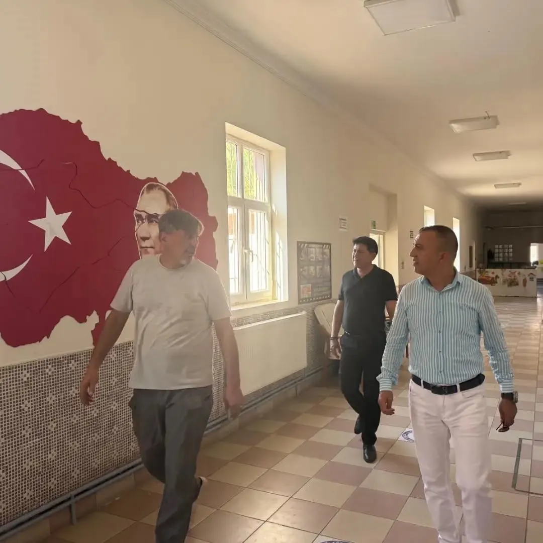 Yenipazar’da eğitimde yeni dönem hazırlıkları tam gaz: Okullar yarına hazırlanıyor