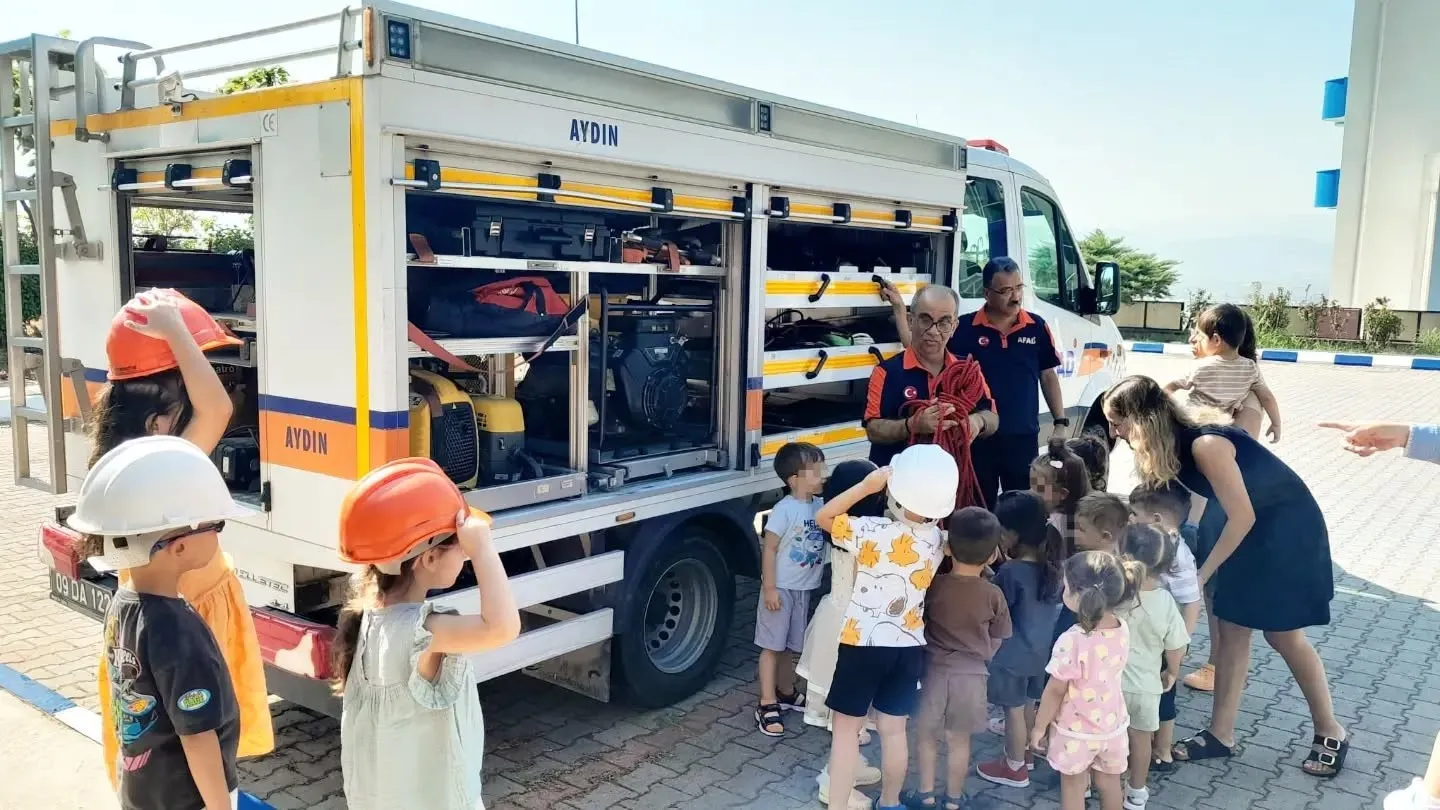 Miniklerin afet eğitimi: ADÜ Anaokulu’nda hayat kurtaran bilgiler