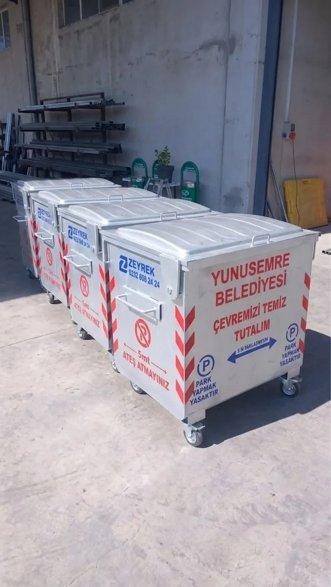 Atık Konteynerler Çöpe Değil, Yeniden Üretim Bandına Gidiyor