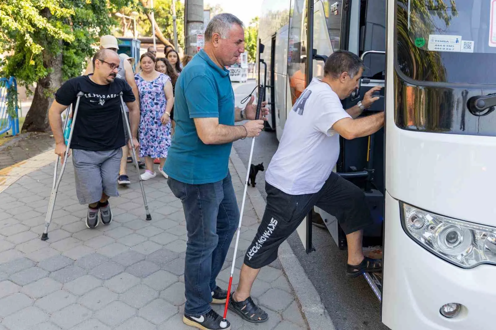 Mavi sulara engel yok: İzmirliler için deniz artık çok daha yakın