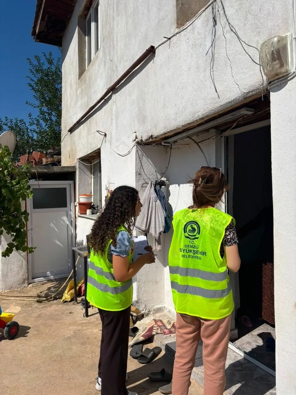 Denizli’de Sosyal Yardımda Yeni Dönem: Uzman Ekipler Mahalle Mahalle Geziyor