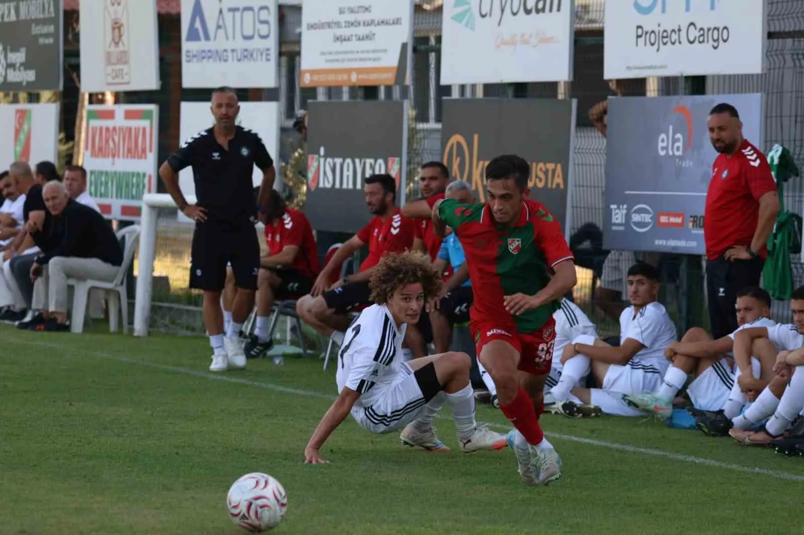 Çiğli’de Kıran Kırana Prova: Karşıyaka, Altay Karşısında 2-1’lik Zaferle Morallendi