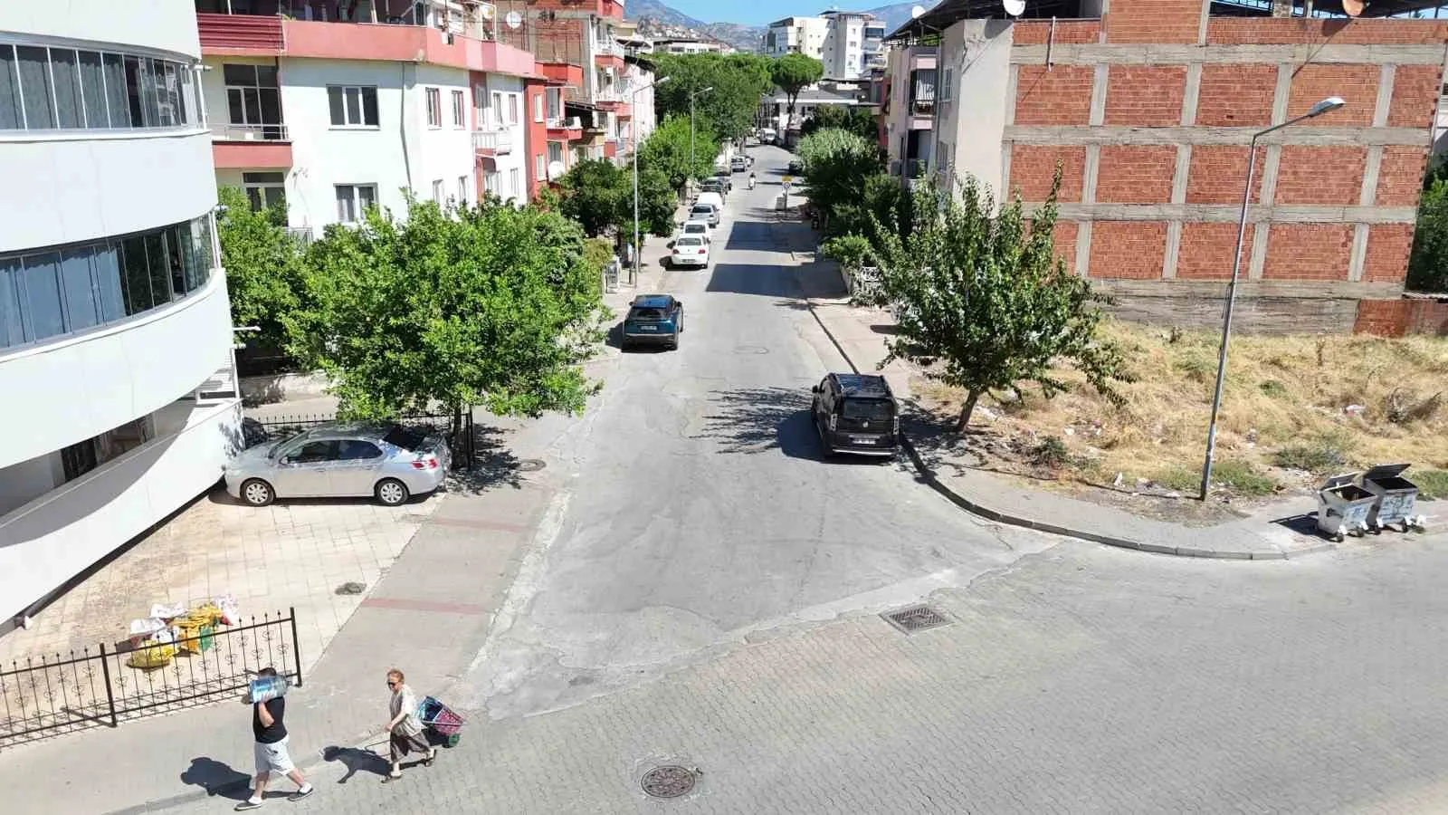 Nazilli'de asfalt seferberliği: Yeni Mahalle'nin çehresi değişiyor