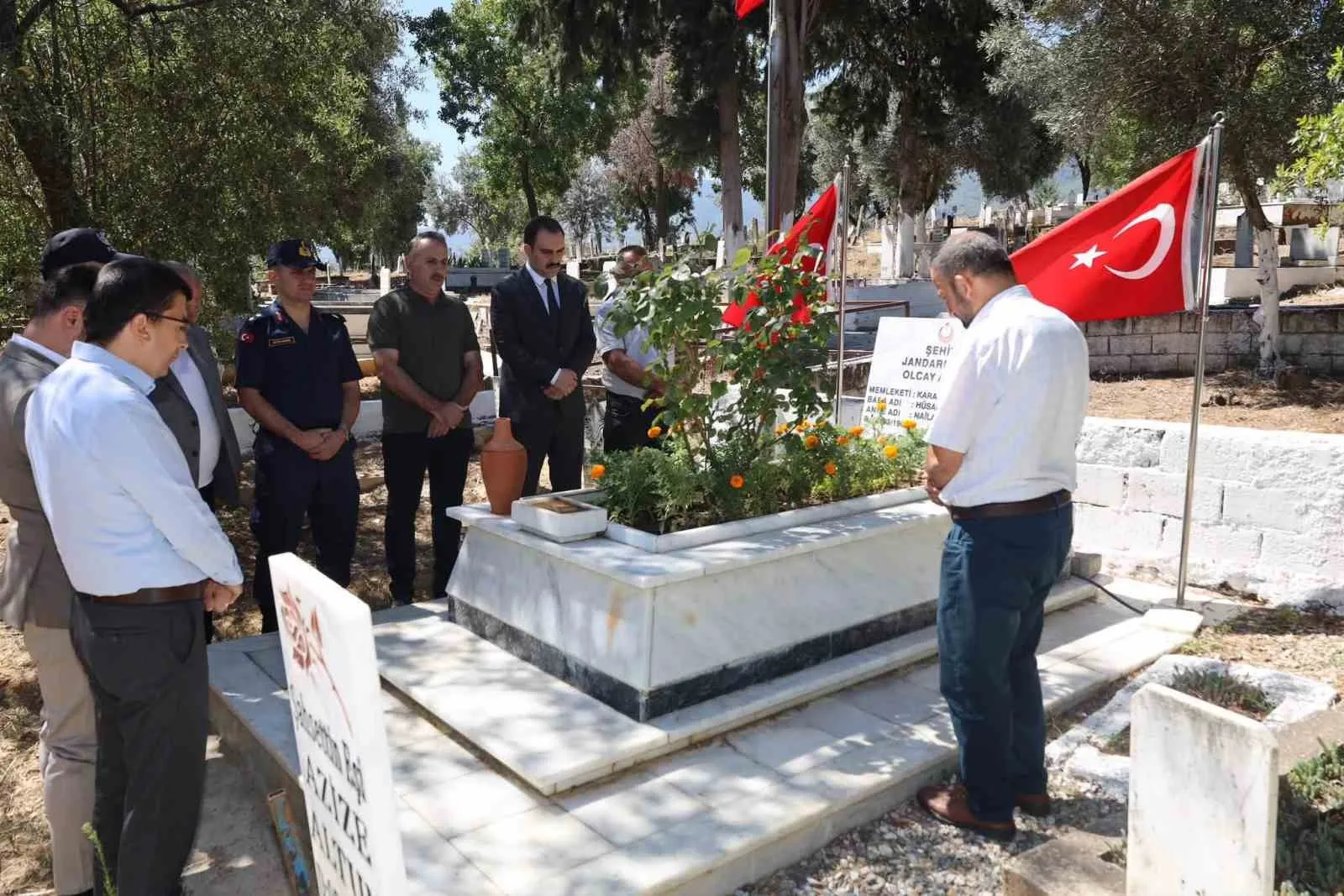 Karacasu’nun vefalı duruşu: Şehit Olcay Altun kabri başında anıldı