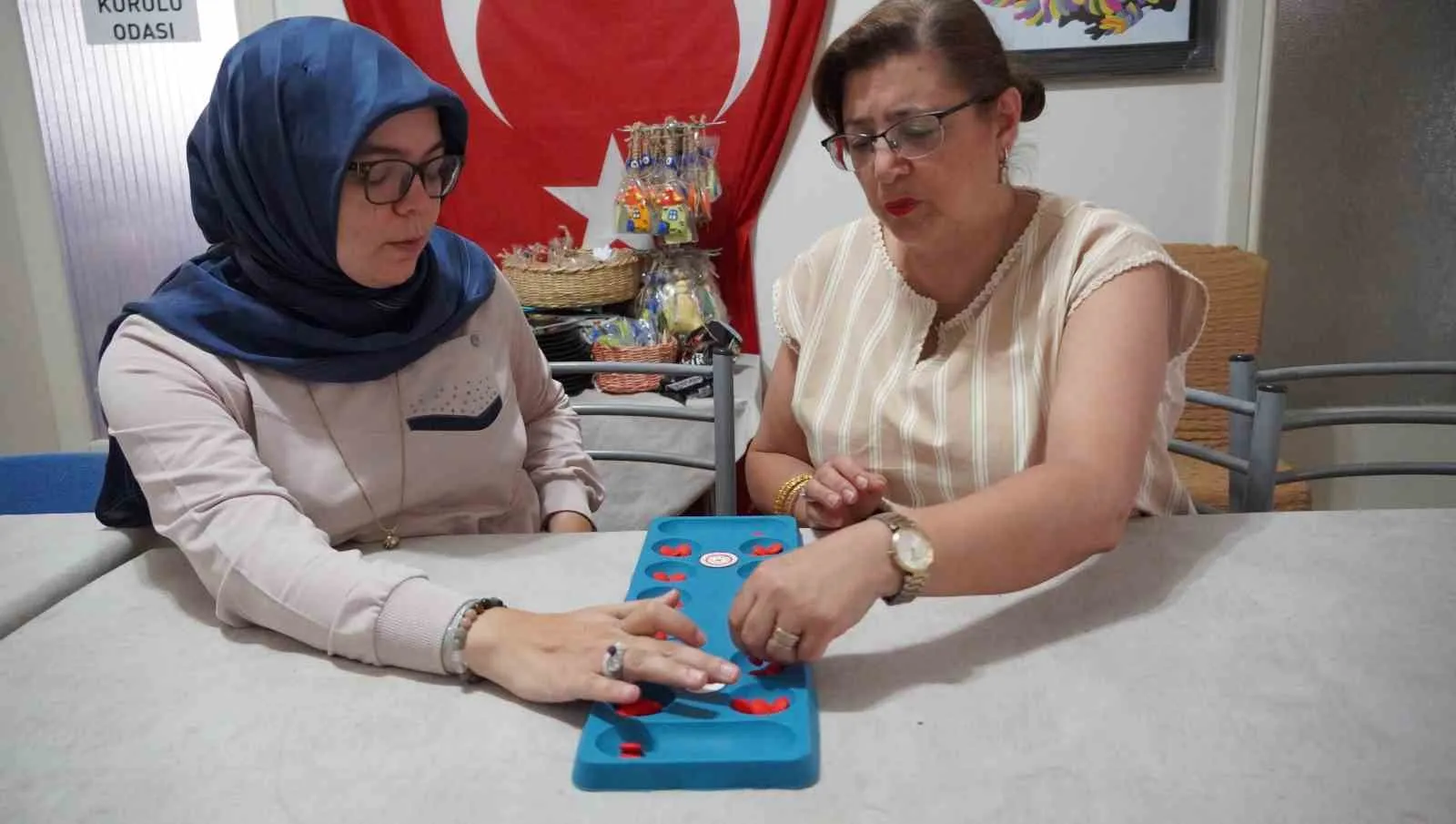 Anneliği bir okul gibi gördü: Satranç salonlarından geleneksel zeka oyunlarının zirvesine uzanan başarı hikayesi