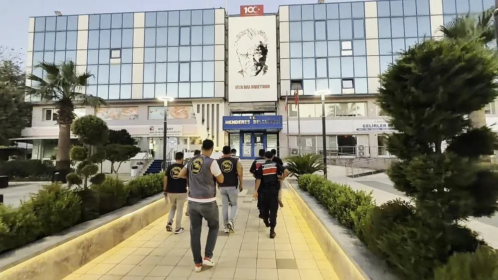 Menderes Belediyesi’nde gözler meclis salonunda: Yeni başkan vekili belirleniyor
