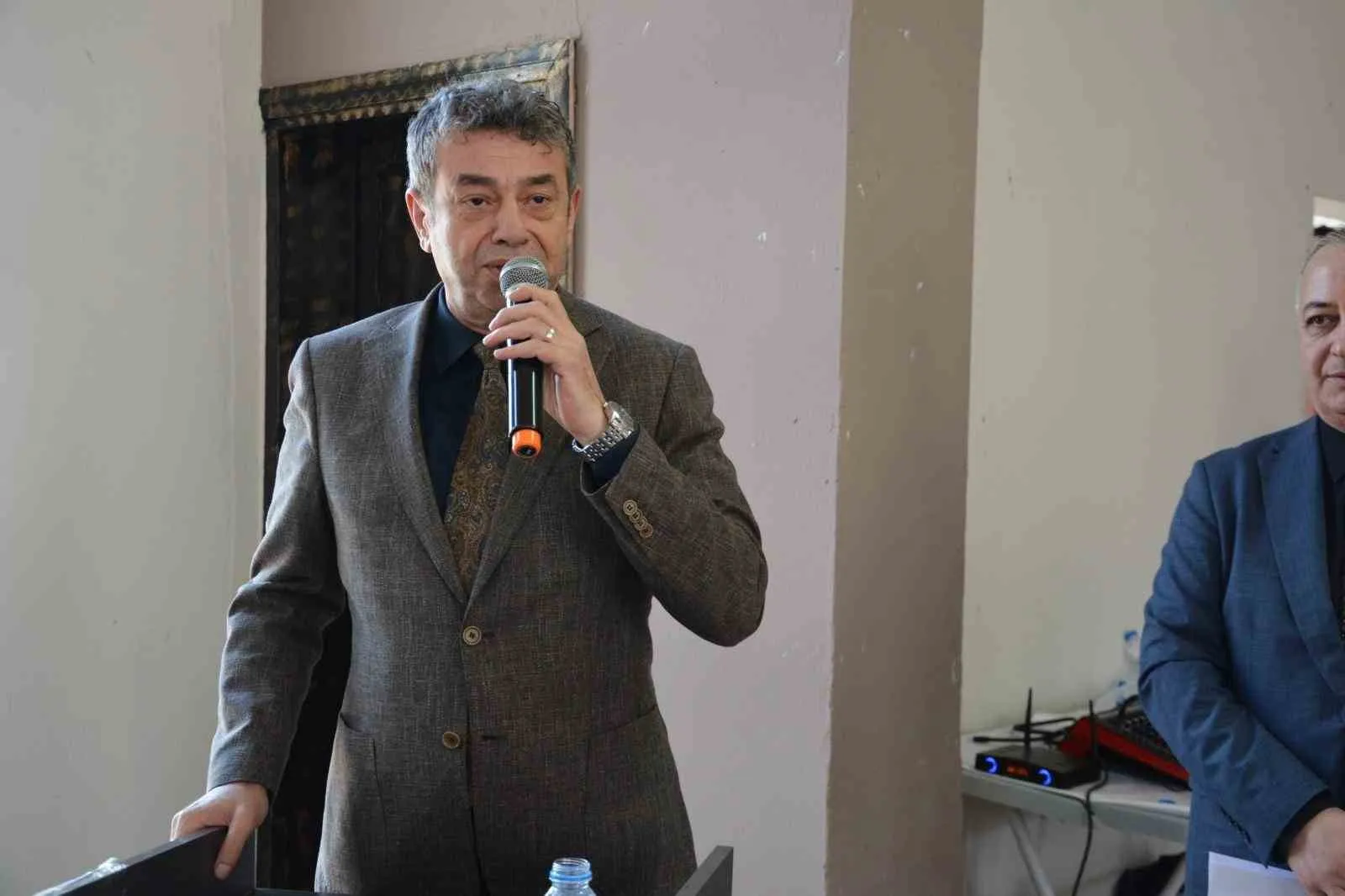 Künkcü’den Araç Kiralama Esnafına 2027 Uyarısı: Yetki Belgesi Olmayan Kiralama Yapamayacak