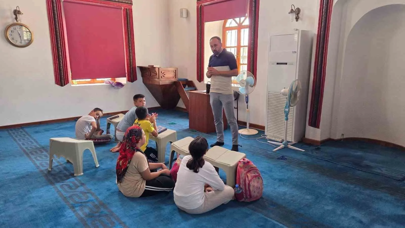 Kuyucaklı öğrencilere değerler eğitimi: Dijital dünyadan çevre bilincine kadar her şey anlatılıyor