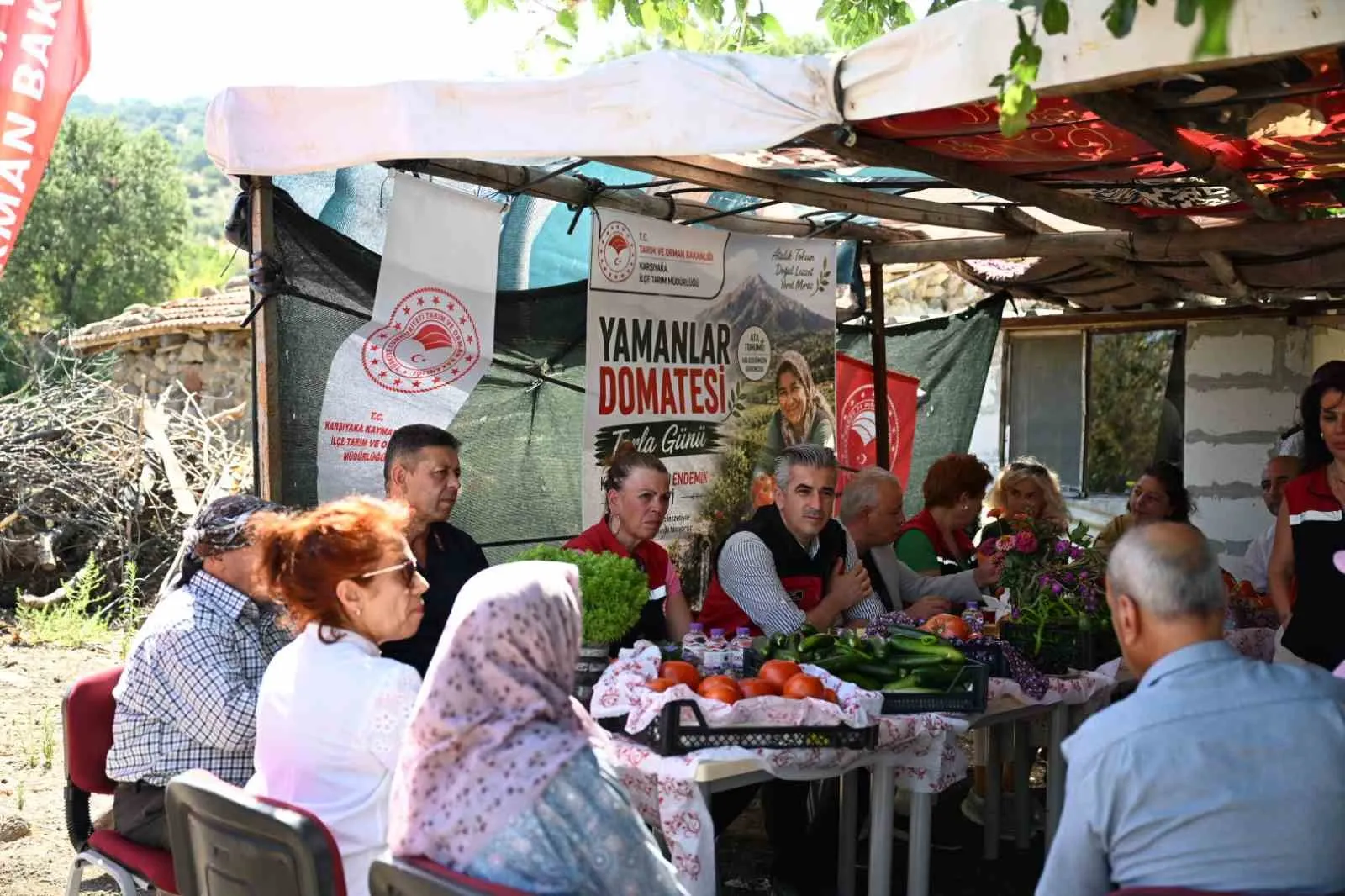 Yamanlar’ın Domatesinde Üreticiyle Uzmanlar Tarlada Buluştu