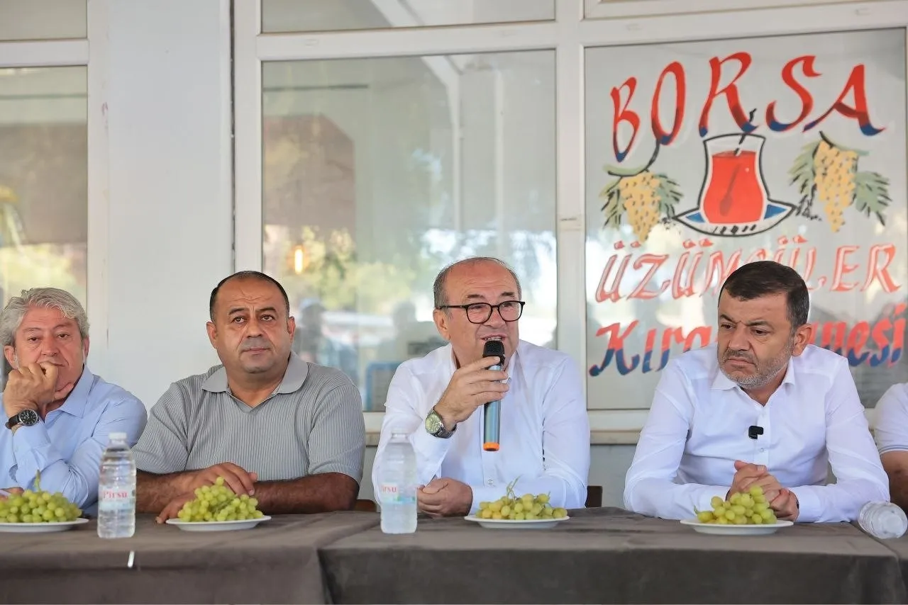 ** Buldanlı Üreticiye Sahada Dinleme: Başkan Çavuşoğlu’ndan Üzüm İçin Yol Haritası