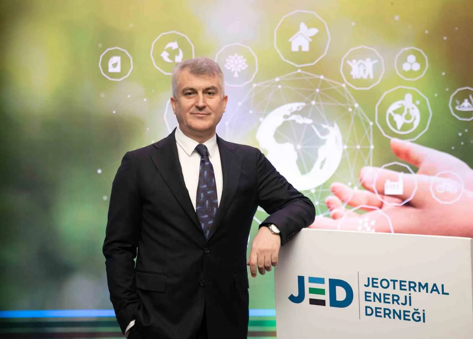 Klimalar şebekeyi zorluyor: Çözüm yerin altındaki sonsuz enerjide saklı