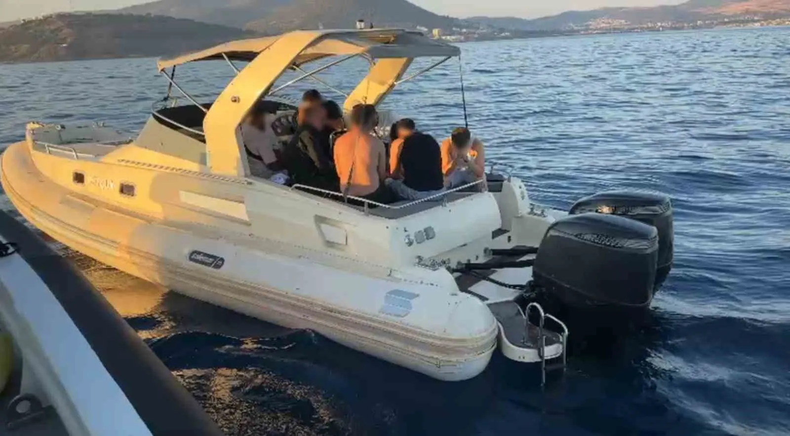 Ege’de göçmen trafiğine çifte darbe: 44 kişi yakalandı