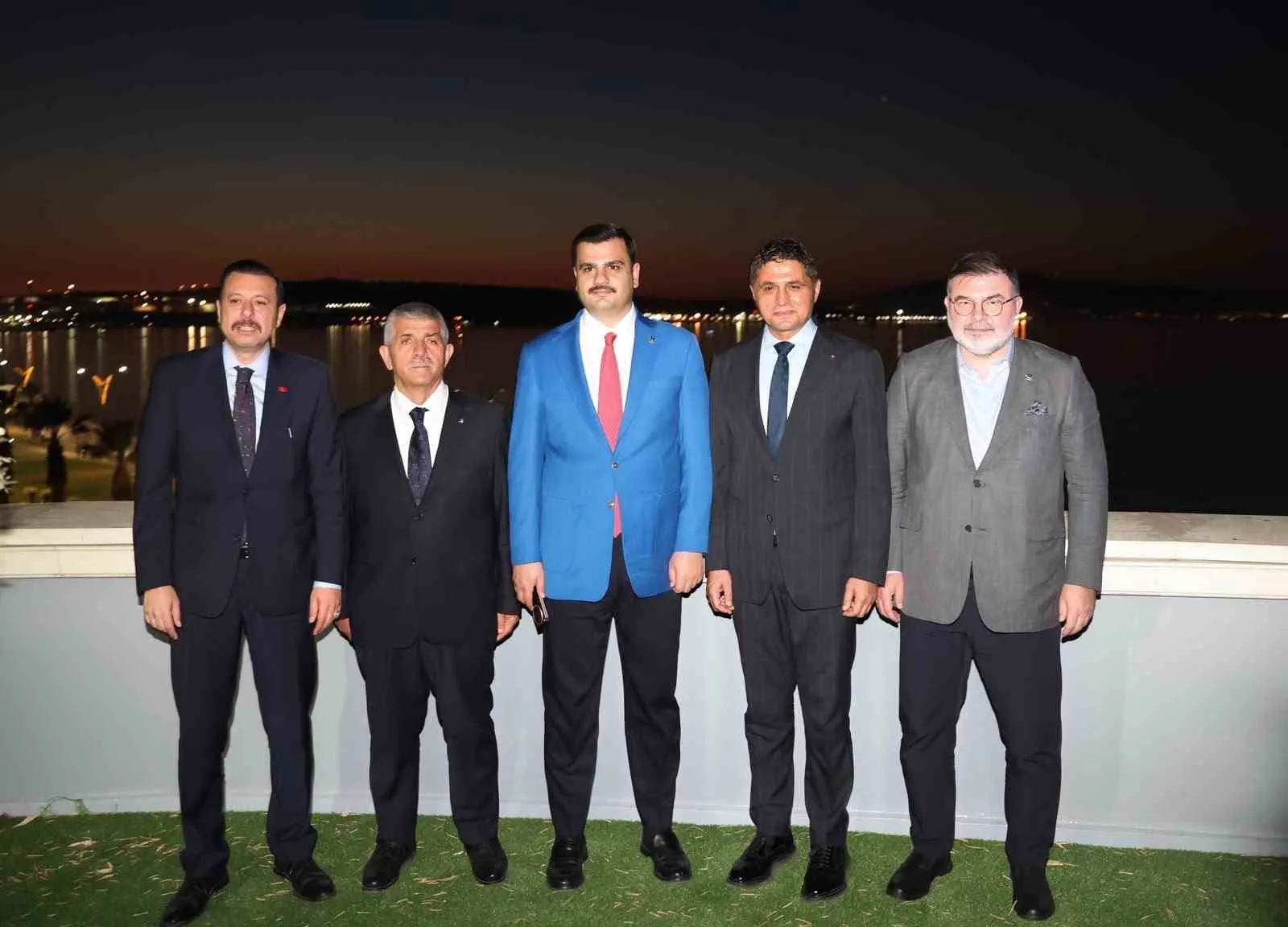 Aliağa’nın geleceği için güç birliği: Başkan Acar’dan üst düzey ağırlama