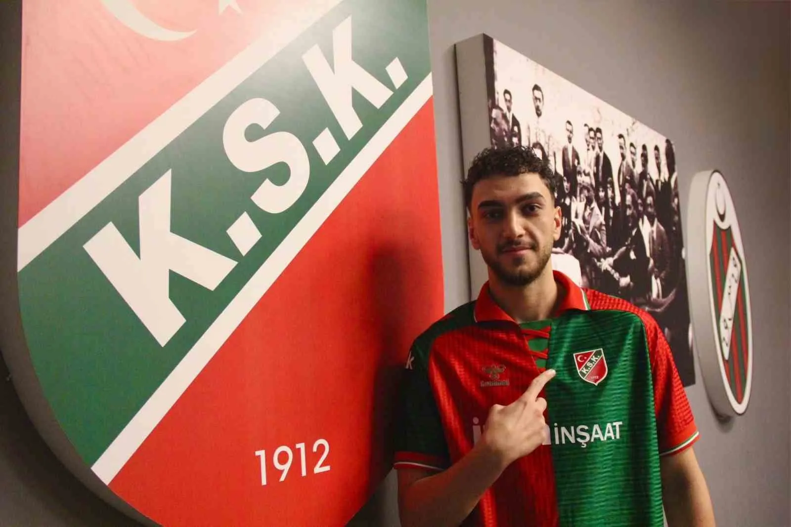 Karşıyaka'da yaprak dökümü: Üç futbolcuya kulüp bulmaları için yeşil ışık yakıldı