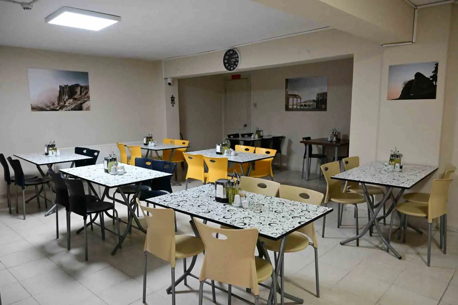 Manisa’da eğitim seferberliği: Öğrencilere üç koldan destek eli uzanıyor