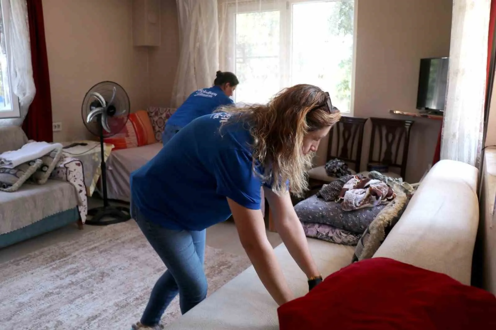 Bozdoğan’da Kapı Kapı Gezen İyilik Ağı: Yaşlılara Evde Bakım Desteği