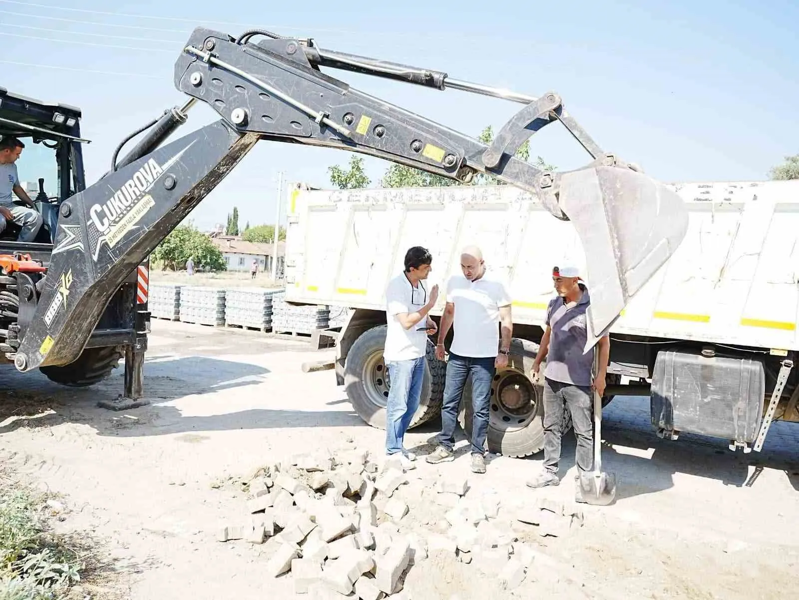 Germencik’te mesai sahadan başladı: Başkan Zencirci’den yerinde denetim