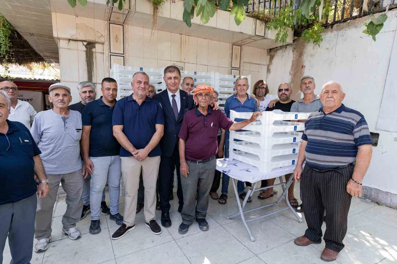 İzmirli incir üreticisinin yüzü gülüyor: Büyükşehir’den devasa hijyen hamlesi
