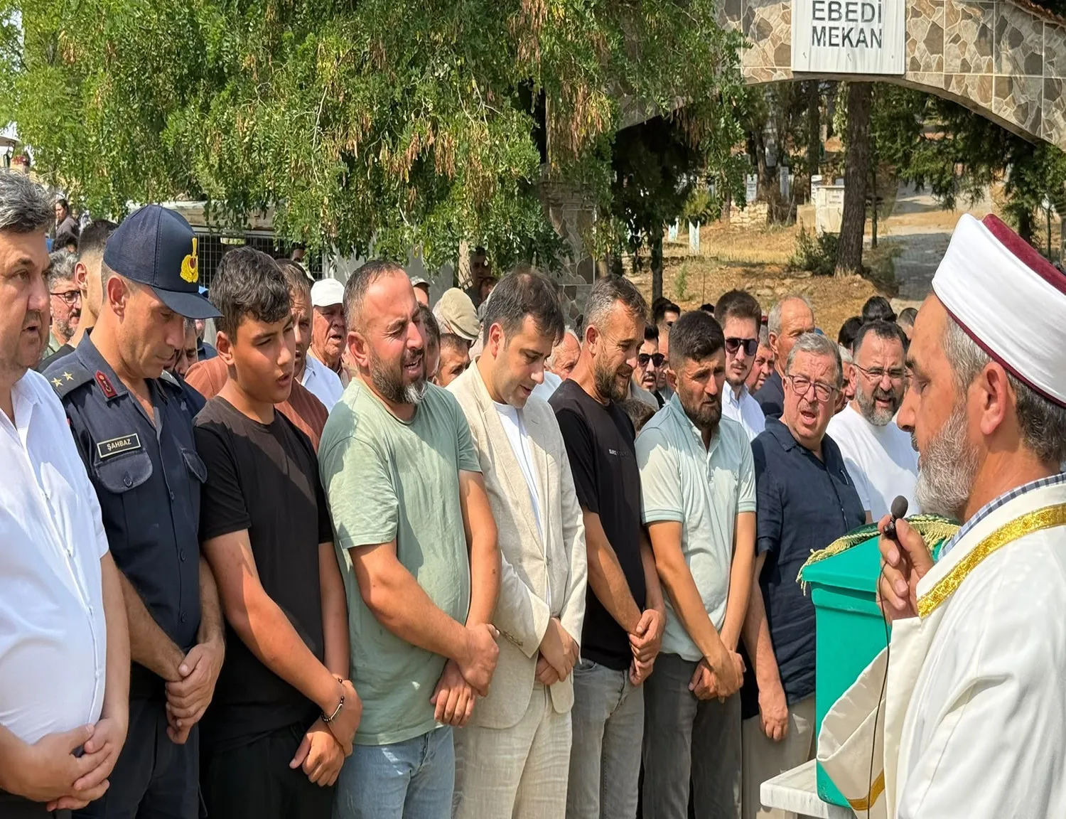Kula’da evlat acısı: 13 yaşındaki Fikri toprağa verildi