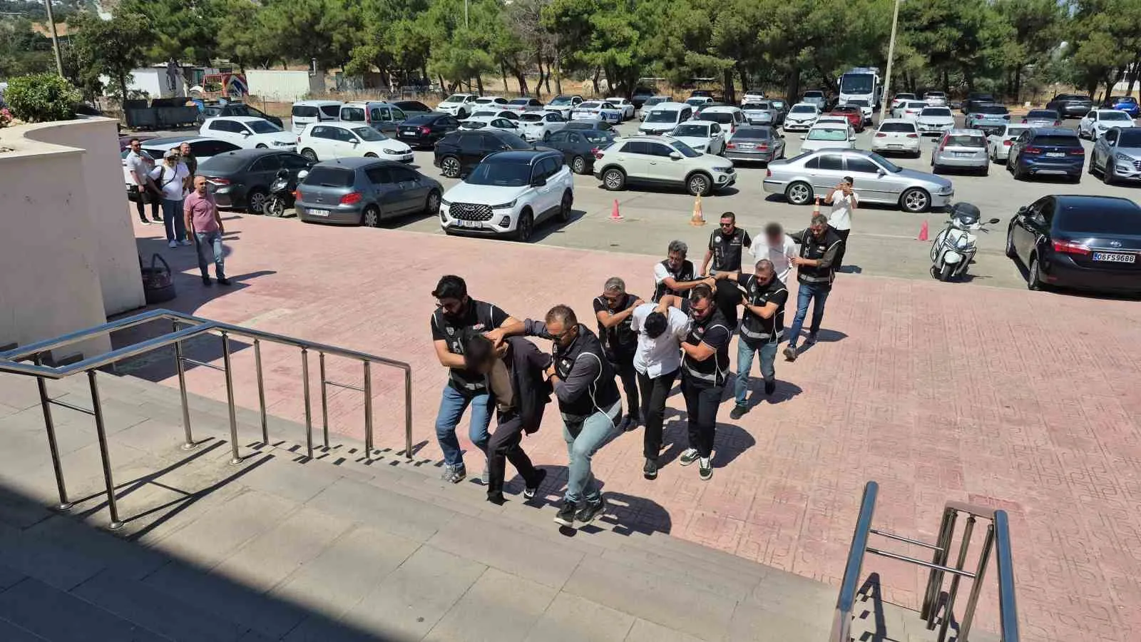 Bodrum'daki saldırı dosyasında 4 ilde nefes kesen takip: 3 tutuklama